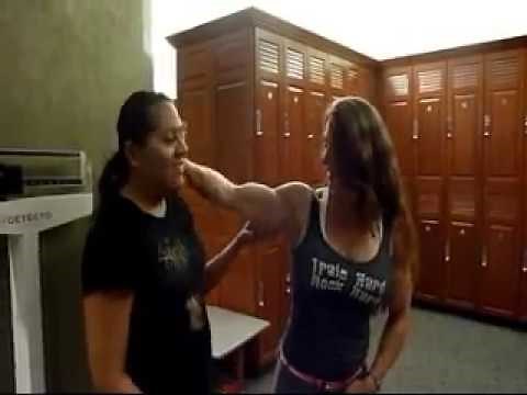 LINDSAY MULINAZZI www.FitnessInferno.com BICEP WORSHIP IN GYM LOCKER ROOM