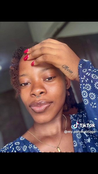 #ghana #ghanatiktok #nigeria #kenya #kenyantiktok🇰🇪 #polygamy #nigeriatiktok #Polygamy #Polygyny #PolyRelationship #SisterWife #LoveisLove #SisterWives #Poly #BlackLove #HusbandSharing #MultipleWives #marriage #agegap #black #poly #africa #loveyou #happy #Love #familytime #prettygirls #relationshipgoals