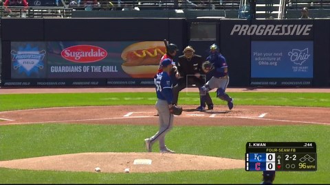 Cole Ragans congela a Steven Kwan