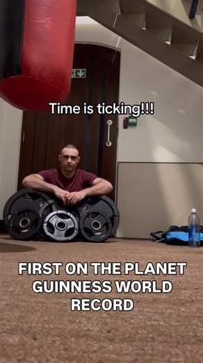 OneMorePushUp🇬🇧 on Instagram: "ON LIVE ! First on the planet Guinness World Record most push ups in one hour +120 lbs July 2026 #pushupchallenge #discipline #guinnesworldrecord"