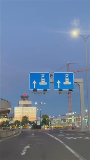 Quiet Roads to PRG Airport✈️ ‪@rashminegi1389‬