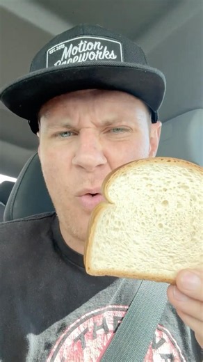 “If we make a bread that tastes worse than the bag...” 🍞🤮 #ketobread #keto #fail