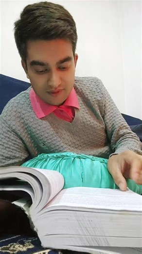 Reviewing My College Books: Insights and Reflections