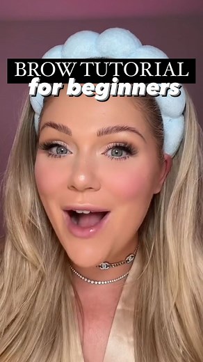 KELLY STRACK on Instagram: "Easy Brow Tutorial for Beginners 🫶💖 @benefitcosmetics precisely my brow pencil @makeupbymario brow gel @tartecosmetics diy brow detailing pen code kelly for 15% off #makeup #beauty #reel #reels #makeupreels #beautyreels #brows #makeupturorial #browtutorial"