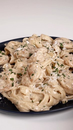 4.7M views · 457 reactions | Shrimp Fettuccine Alfredo Pasta Recipe 襤 Had @tana and @yungfazo in the building  Asking people if I could cook them one meal, what would it be?! Full Recipe on my website. Link in my bio! ✍ Fire Escape Chronicles Pt. 33 璘 #shrimp #Fettuccine #scampi #alfredo #pasta #recipe #parmesan #garlic #creamy #fettucinealfredo #alfredoSauce #whitesauce #olivegarden | The Joe Must Go On | Facebook