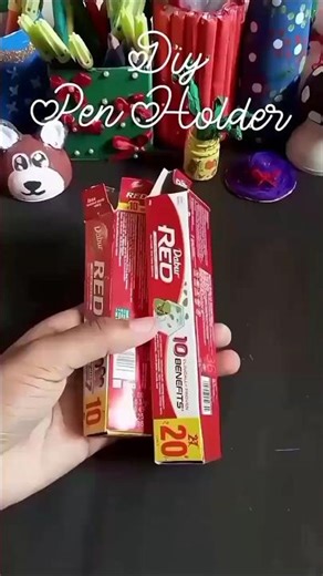 Diy cute Pen Holder with toothpaste box 😱✨✨#shorts #reuse #bestoutofwaste #handmade #penstand #diy