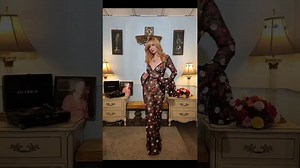 Dainty Rascal is at it again, 0:12 in "Dressing Sense |Dainty Rascal Dancing |Western Dressing" - YTboob