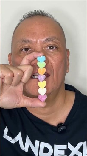 👂ASMR FRUIDLES VALENTINE LOVE GUMMY HEARTS CANDY (7 FLAVORS!) EATING SOUNDS👂#shorts #asmr