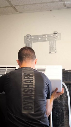 227K views · 497 reactions | On a installé une Clim réversible AIRTON, ça nous change la vie au bureau. Tu peux avoir 5% de réduction chez eux, en ce moment, avec le code CLIM5! | Julien Malara | Facebook