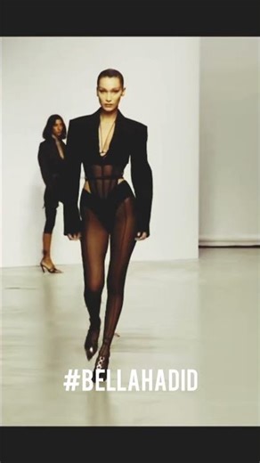 Iconic Bella Hadid #bellahadid #fashionweek #modeltips #catwalk