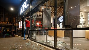 Hundreds arrested in Netherlands in anti-curfew protests