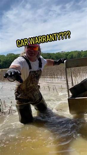 Just having fun crawfishing!! #crawfish #cajuntiktok #louisiana #springvibes #takeabite #foodontiktok #cajuncrawfish.com