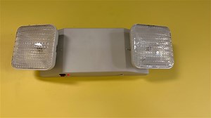 Watch Commercial Emergency Lights with Battery Backup on Amazon Live