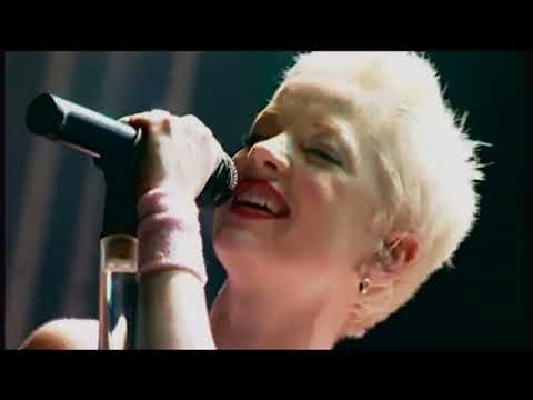 GARBAGE // 2002-06-28 Glastonbury Festival (Full Concert HD PRO)