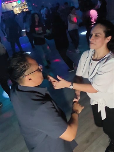 FRIDAY! at OC Salsa, classes & Social. Everybody welcome, everyone invited 🤩 3 level classes: 🎶 8PM Bachata Class 💃 9PM Salsa Class Then... 🔥 10PM–1AM Social w/ DJ Esteban Conde Come join us every week for classes, dancing, and one of the friendliest socials in Orange County 📍 OC Salsa 16131 Harbor Blvd, Fountain Valley Join the fun! @ocsalsa 🌐 www.EstebanConde.com/Fridays #ocsalsa #salsa #bachata #orangecounty #fountainvalle