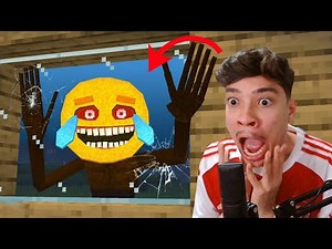 There's a loan shark behind me in Minecraft.