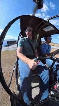 Helicopter Starts Shaking Violently During Taxiing #helicopter #aviation #robinson