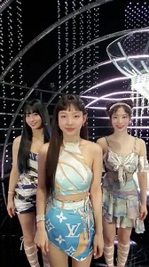 ONCE❤ Enjoying our new album? :) Check out TWICE's "Alcohol-Free" Dance and CHEERS compilation! #TWICE #트와이스 #Taste_of_Love #AlcoholFree #알콜프리 | TWICE