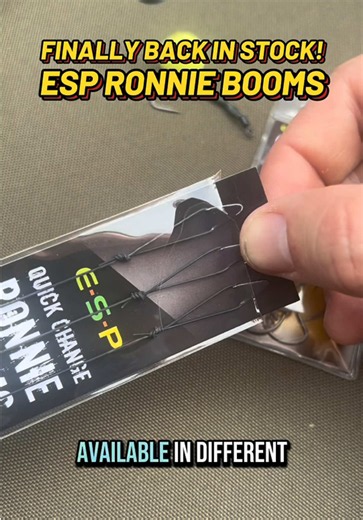 🎣 QUICK CHANGE. LESS FUSS. MORE TIME FISHING! Make changing your Ronnie rig hook section quick and simple with ESP Quick-Change Ronnie Booms — ready-tied carp fishing booms designed for Ronnie rigs and hinge rigs. ✅ 7-inch Tungsten Loaded Semi-Stiff booms help push your rig away from the lead at full extension. ✅ Strong quick-change clip lets you replace the hook section without tying a fresh boom. ✅ Tungsten sleeve secures the connection and provides a counterbalance for your pop-up. ✅ Figure-
