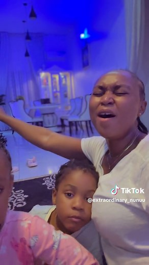 Extraordinary Worship Moments with Superstar