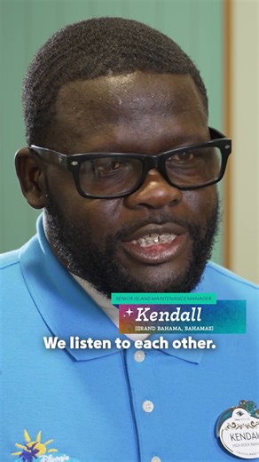 Our island destinations leadership team in The Bahamas supports and guides cast members in making magic for guests! ✨ Ready to take the next step in your career? Explore leadership roles in The Bahamas and apply now. http://di.sn/6182byyt2 | Disney Cruise Line Jobs