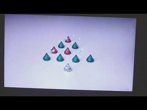 Hershey's Kisses Christmas Commercial (but it's not either of the ones you're thinking of)