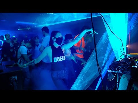 The Laser Light Show at Night Club - Wicked Lasers