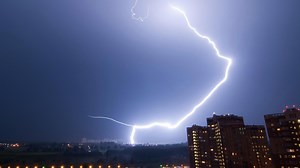 Why you should ALWAYS unplug your computer during a thunderstorm...and five other things you should do to stay safe