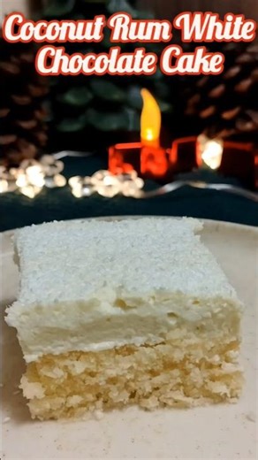 Christmas Coconut Cake with white chocolate and rum 🤤❄️#recipe in description #christmas #baking