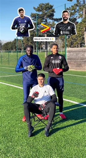 Sors de la vidéo quand tu entends un meilleur gardien balle au pied que Alisson | Binio