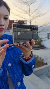 60K views · 10K reactions | #Samsung #DigitalTechnology #MobilePhone#W25 | Trendy Tech Review | Facebook