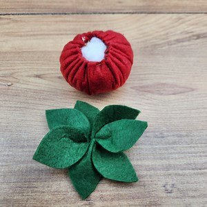 257K views · 3K reactions | We make beautiful tomatoes . Ready in 10 minutes without using a sewing machine | Knitting Hobby | Facebook