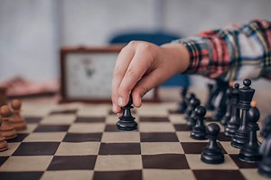 7 Famous Opening Chess Moves: Your Path to Victory | LoveToKnow