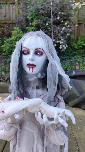 Haunted Hill Farm 2023- Animated Zombie Bride Demo #halloween