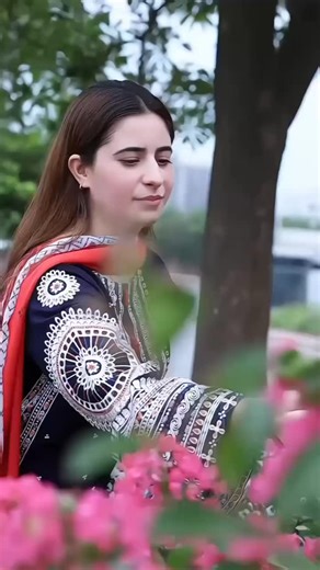   Winter just got a whole lot more stylish!  3PC Unstitched Winter Collection at unbeatable prices - why pay more when you can look luxe for less? 螺 Flat 50% OFF + Delivery Anywhere in Pakistan  Upgrade your wardrobe without breaking the bank! ✅ Return & Exchange Policy: 7 days to change your mind ✅ Open Parcel Before Payment, risk-free shopping  Invest in value + style this winter. Shop now and save big!  | Female choice | Facebook