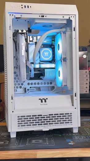 ALL White Gaming PC Build! Project White Out! #fyp #viral #techtok #gamingpc #pcgaming #pcbuild #pcbuilding