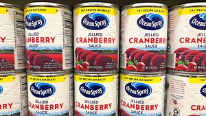 Ever wonder why the labels on cans of cranberry sauce are upside-down? Here's the science behind it