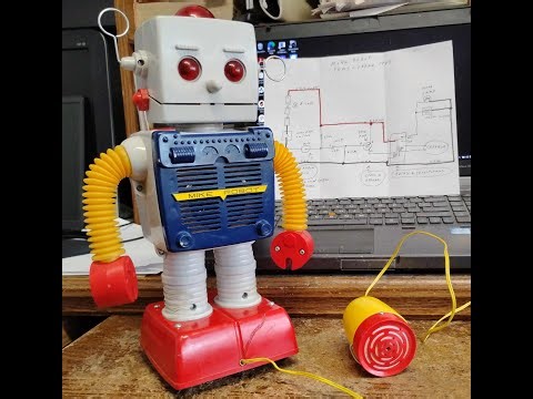 Demo of Rare working MIKE ROBOT. Made by TOMY - Japan in 1965.
