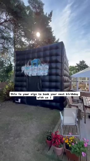 Unforgettable Birthday Parties with Strobe Lighting and Smoke Machine