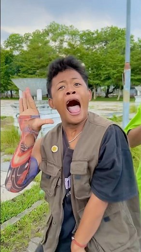 Nyanyi lagu gunung merapi pesan #lagu #laguminang #viral