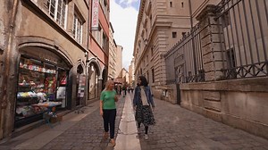 Ssshhhhhh.....Do you know about the secret passages in Lyon, France called 'traboules'? First used by those famous Lyonnaise silk workers to safely get their lucrative (and oh-so-delicate) fabrics safely from the factory down to the river for shipping... they were later used by the French Resistance during World War II. Today, you can walk through centuries of history, just by opening an old wooden door.... on the correct street. Want a peek inside? Come along and get curious in this preview of 