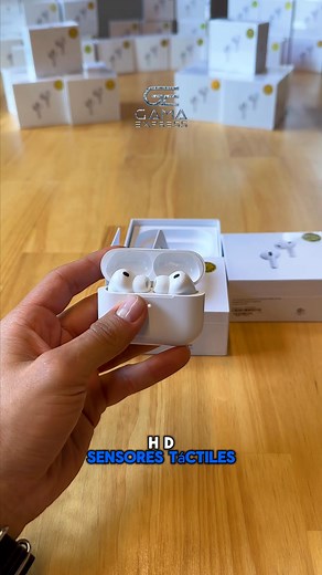 1K views · 31 reactions |  Silencia el mundo. Siente la música. Los...