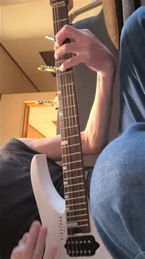Short 33 | My poor Michael Schenker impression. Looking For Love?
