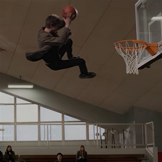 Peter gegen Flash im Basketball 🔥😈 | The Amazing Spider-Man #shorts