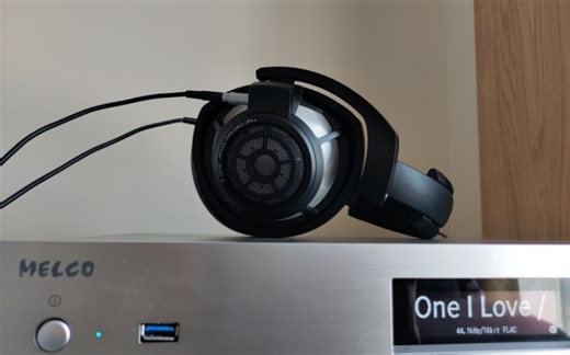 wadia 121升级线性电源【森海hdv820 hd800s西装套手嶌葵《The Rose》】