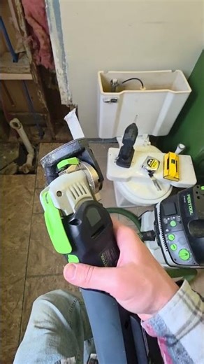 big #festool fan but wanted to warn anyone on the fence about the light! #construction #carpentry