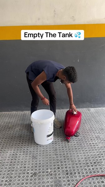 How to Safely Empty a Fuel Tank for Repairs