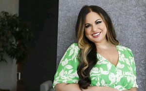 【BBW】Stephanie Mallick Fashion Instagram Model _ American Plus Size Model