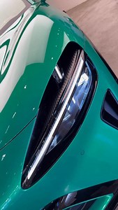 ✅ Xiaomi YU7 • 🔋 Autonomi: 770km – Udhëto më gjatë, shqetësohu më pak! • 🐎 Fuqi: 490 hp – Performancë që të shtyn përpara pa kompromis. • 🚀 0-100 km/h: 4.2 sekonda – Shpejtësi që të lë pa fjalë. • 🌐 Dizajn futuristik & teknologji premium Xiaomi. • 🤫 Heshtje totale në kabinë, komoditet maksimal. 🔥 Gati të përjetosh nivelin tjetër të mobilitetit elektrik? @xiaomi.global @xufei.xiaomi | ECA Electric Cars Albania