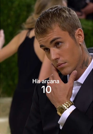 Wanna know what your central arcana is? Check the link in my bio 🫶🏻 A man of cycles, luck, and sudden turns. He rises fast, falls unexpectedly, and always finds a way back. Charismatic and opportunistic, but emotionally inconsistent. He thrives in movement, risk, and change, stability only comes once he learns discipline. #destinymatrix